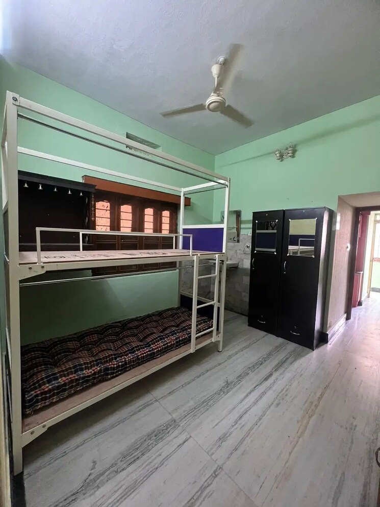 Room, himayat nagar Pg For Boys & Girls In Himayat Nagar 8880526