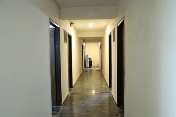 Building Lobby in  Pg at Sector 53 – for Rent