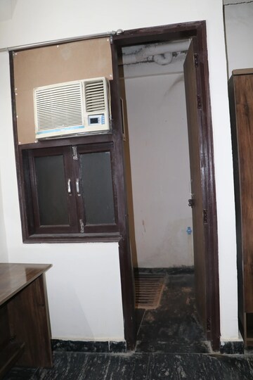   Pg at Sector 53 – for Rent