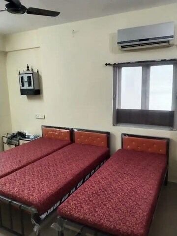Room in  Pg at Ghatkopar East – for Rent