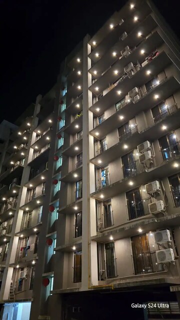  Pg – Exterior View View at Powai - for Rent