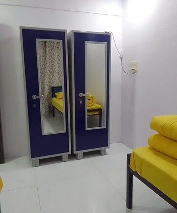 Room in  Pg at Ambedkar Nagar – for Rent