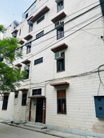 100 Sq.Ft. Pg in Roop Nagar