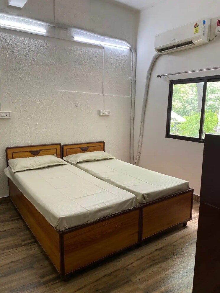 Room, vijay nagar Pg For Boys & Girls In Vijay Nagar 9077325