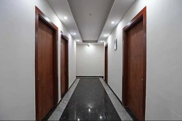 undefined, sector 66 Pg For Boys & Girls In Sector 66 9077891