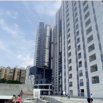  2 BHK Apartment at Borivali West – for Rent