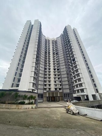 2 BHK Apartment For Rent in Vora Skyline Acropolis Borivali West Mumbai  8053803