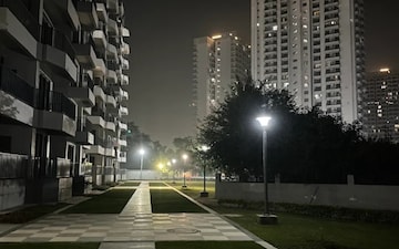 4 BHK Apartment at Chintels Serenity, Sector 109 – for Rent