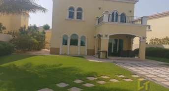 3 BR  Villa For Rent in Legacy, Jumeirah Park, Dubai - 6676916