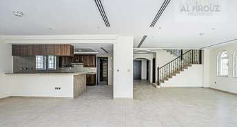 4 BR  Villa For Rent in Legacy, Jumeirah Park, Dubai - 6699860