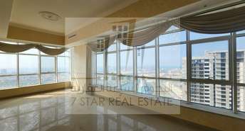 4 BR  Apartment For Sale in Al Majaz, Sharjah - 6096084