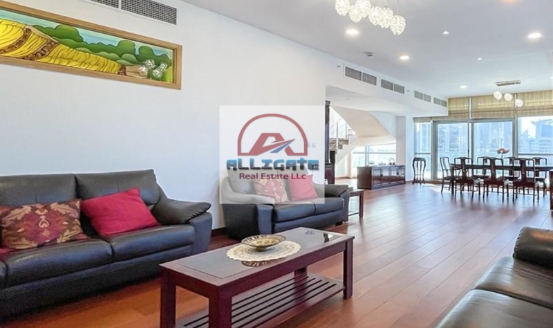 4 BR  Apartment For Sale in JLT Cluster D, Jumeirah Lake Towers (JLT), Dubai - 4093574