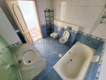 3 BR  Apartment For Sale in AL Shahd Tower