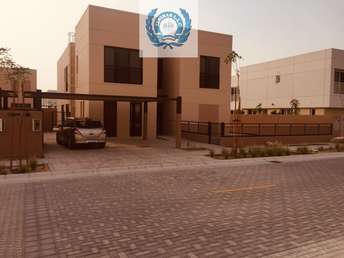 5 BR  Villa For Sale in Al Zahia, Muwaileh, Sharjah - 4516085