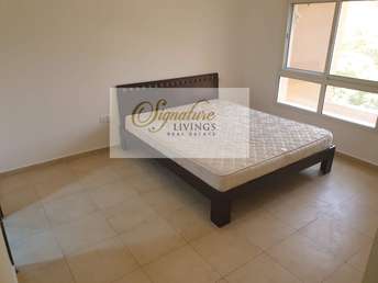 2 BR  Apartment For Sale in Al Ramth, Remraam, Dubai - 5329413