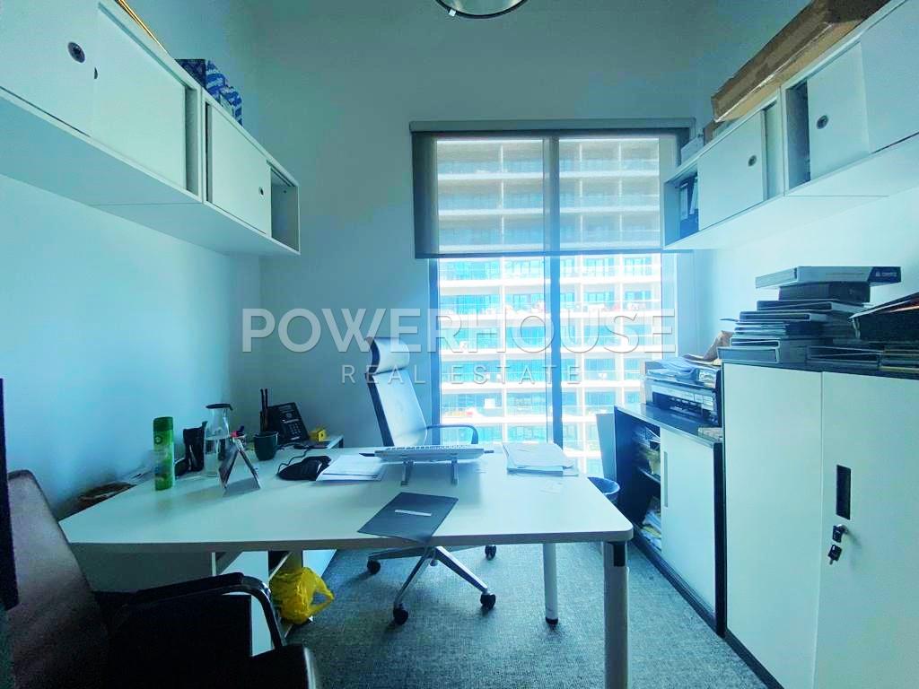 Office Space For Rent in Business Bay, Dubai - 6398630