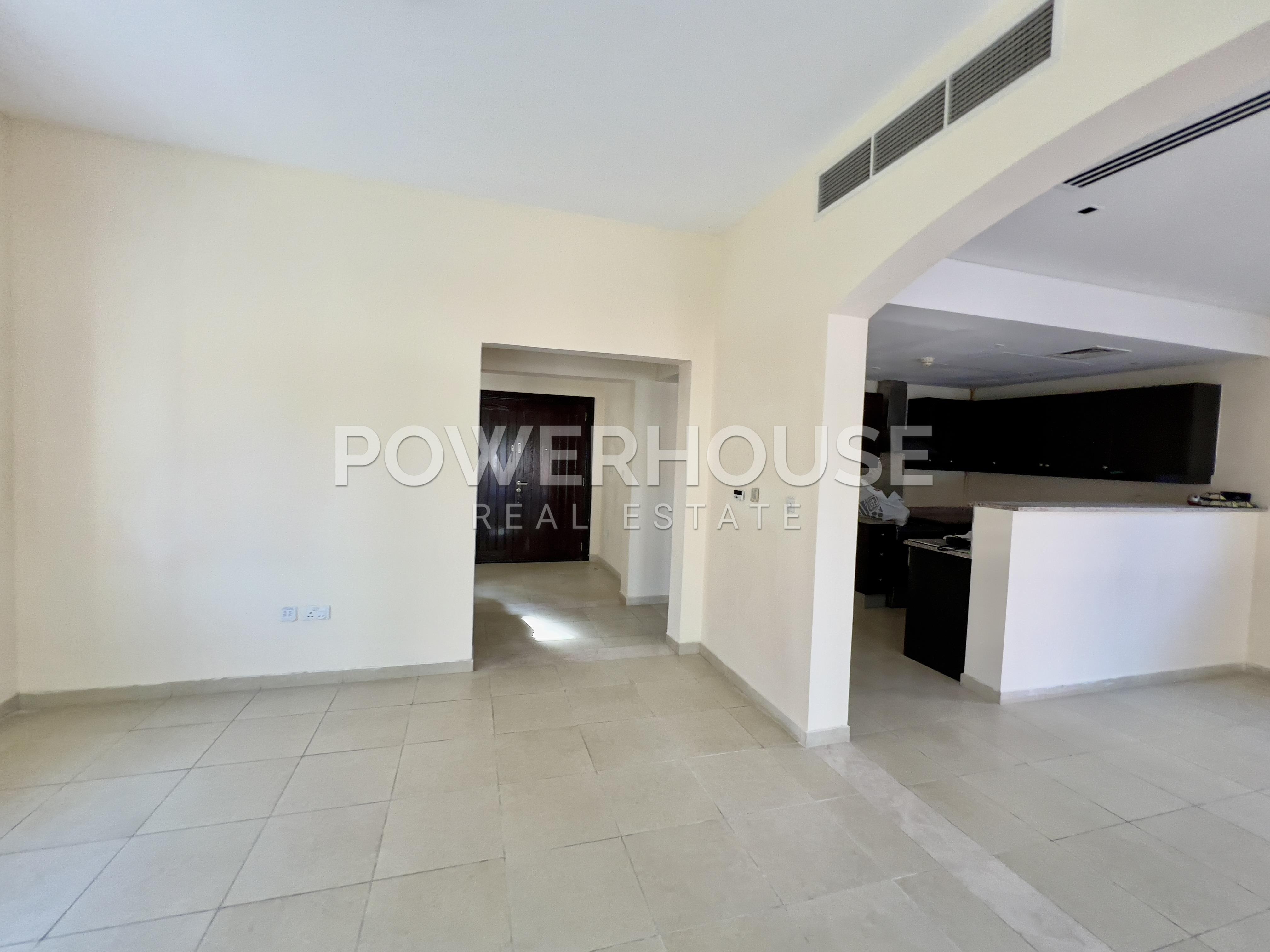 2 BR  Villa For Rent in Jumeirah Village Circle (JVC), Dubai - 6313529