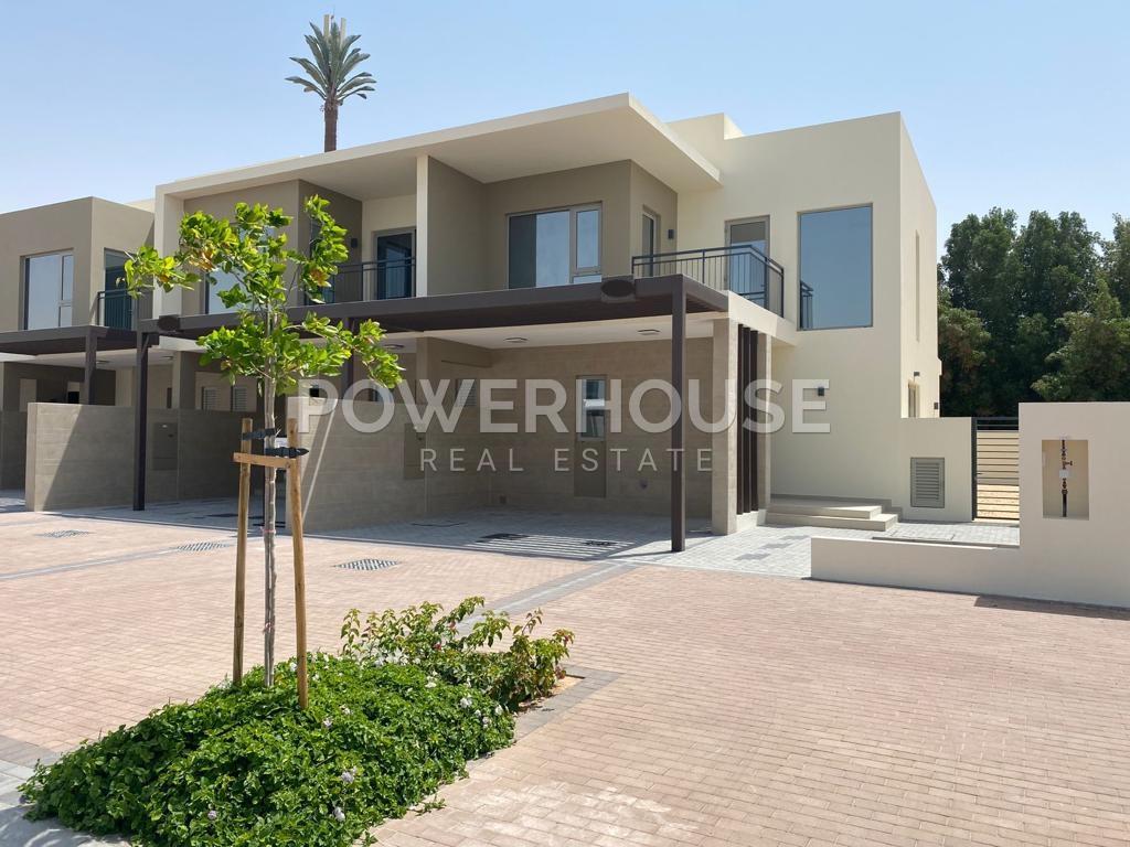 4 BR  Villa For Rent in Camelia, Arabian Ranches 2, Dubai - 6503041