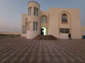 6 BR  Villa For Rent in Al Suyoh, Sharjah - 5071490