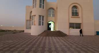 6 BR  Villa For Rent in Al Suyoh, Sharjah - 5071490