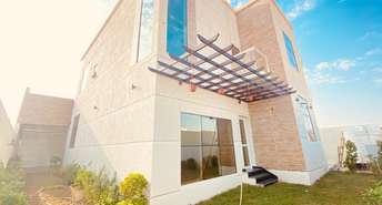 5 BR  Villa For Sale in Tilal City, Sharjah - 4652142