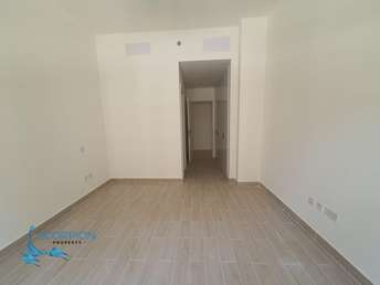3 BR  Apartment For Sale in Al Andalus