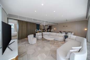4 BR  Apartment For Sale in FIVE Palm Jumeirah, Palm Jumeirah, Dubai - 4102067