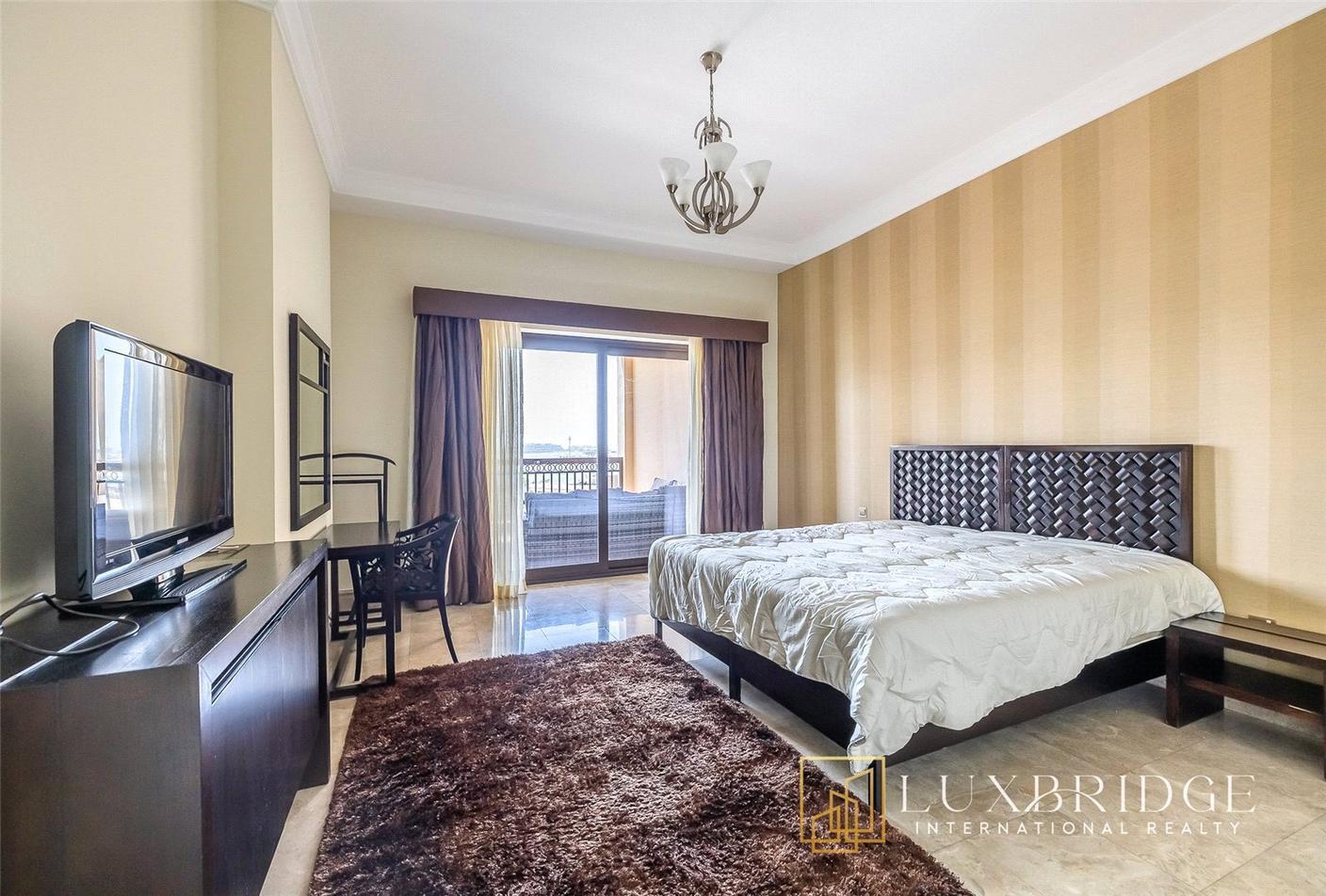 2 BR Apartment For Rent in The Fairmont Palm Residences, Palm Jumeirah, Dubai