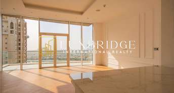2 BR  Apartment For Sale in Tiara Residences, Palm Jumeirah, Dubai - 6333182