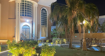 5 BR  Villa For Rent in Al Barsha 3, Al Barsha, Dubai - 5103225