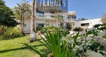 6 BR  Villa For Rent in Jumeirah 3, Jumeirah, Dubai - 5344635