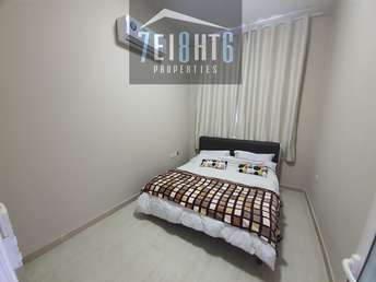 5 BR  Villa For Rent in Umm Nahad 3, Dubailand, Dubai - 5505267