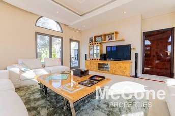 6 BR  Villa For Rent in Signature Villas Palm Jumeirah, Palm Jumeirah, Dubai - 6233828