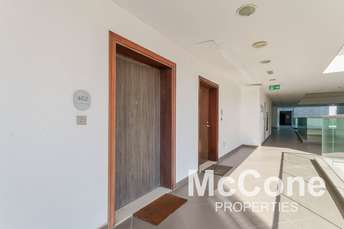 1 BR  Apartment For Rent in Azure Residences, Palm Jumeirah, Dubai - 6685063