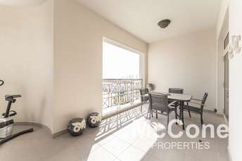 2 BR  Apartment For Rent in Shoreline Apartments, Palm Jumeirah, Dubai - 6958132