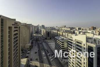 4 BR  Apartment For Sale in Deira, Dubai - 6655260