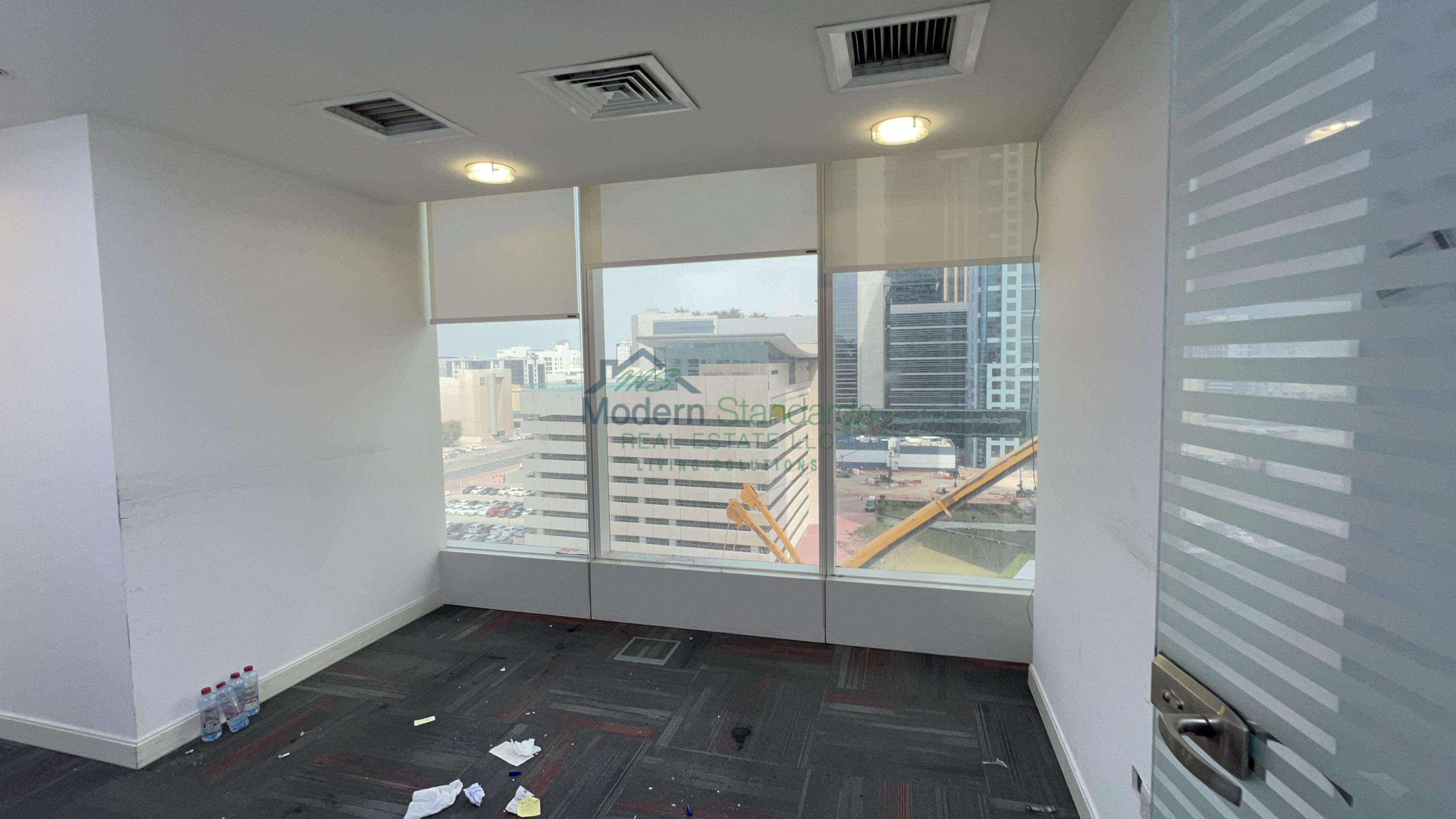  Office Space For Rent in Nassima Tower