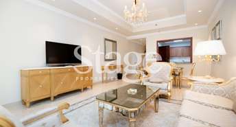 2 BR  Apartment For Rent in The Crescent, Palm Jumeirah, Dubai - 6103432