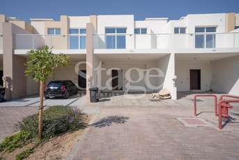 4 BR  Townhouse For Rent in Avencia, DAMAC Hills 2 (Akoya by DAMAC), Dubai - 6299778
