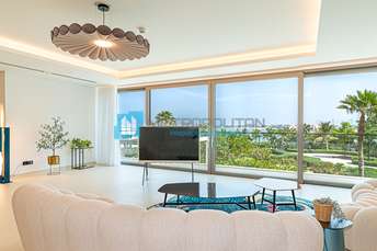4 BR  Apartment For Sale in Palm Jumeirah, Dubai - 4723877