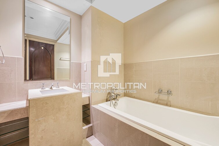  Apartment for Rent, Downtown Dubai, Dubai