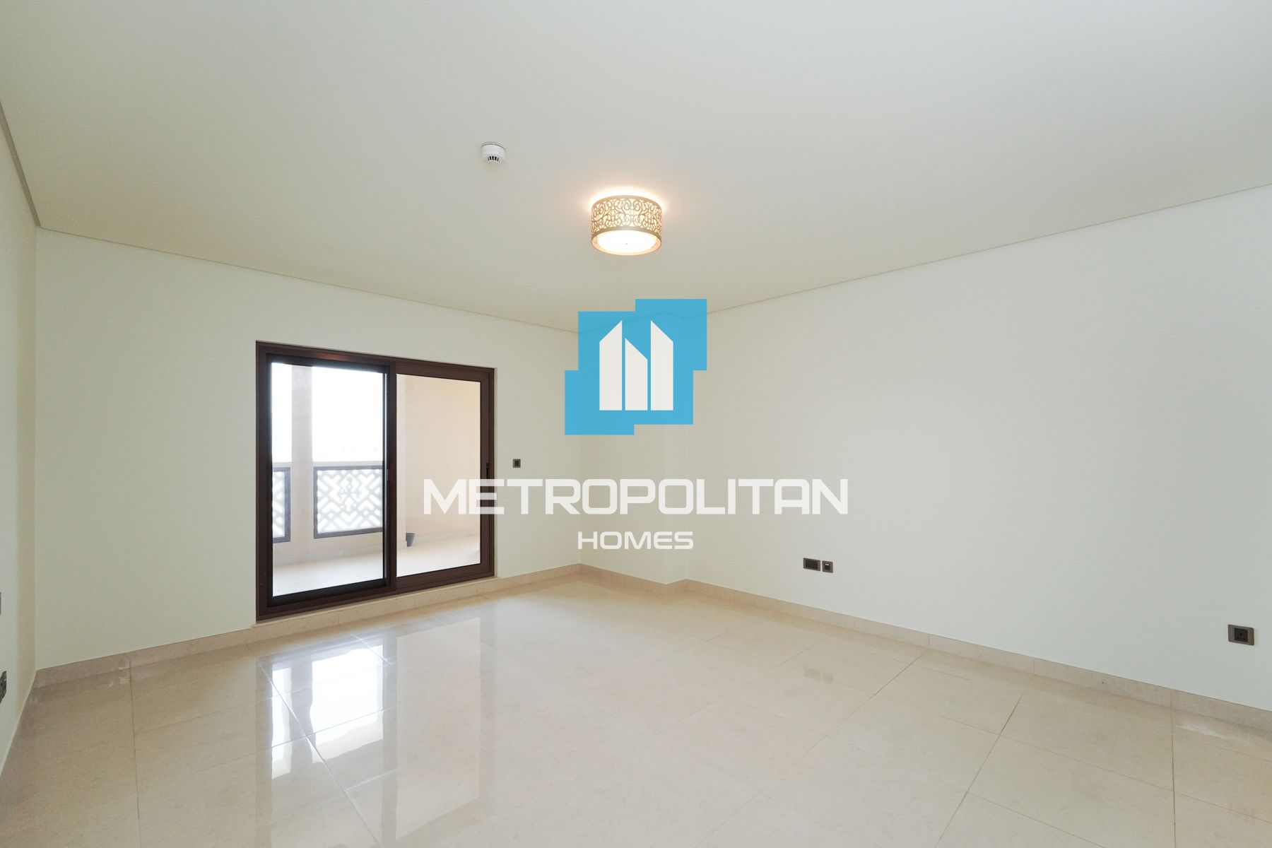  Apartment for Sale, Palm Jumeirah, Dubai