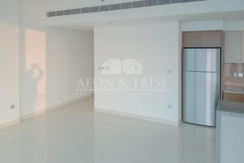 2 BR Apartment For Rent in EMAAR Beachfront, Dubai Harbour, Dubai