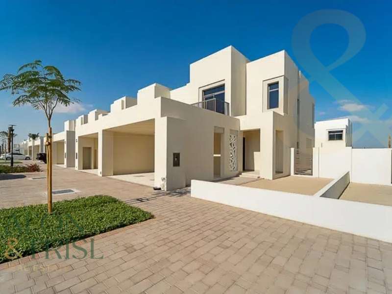 4 BR  Townhouse For Rent in Reem Townhouses