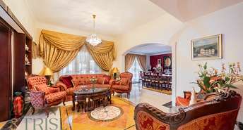4 BR  Villa For Sale in The Meadows, Dubai - 6562400