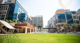 Office Space For Rent in Bay Square, Business Bay, Dubai - 6699983