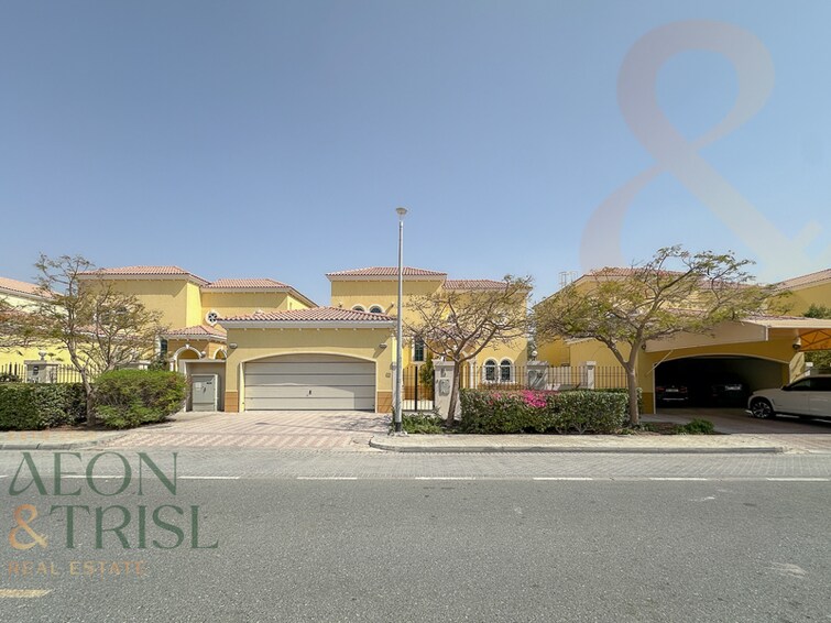  Villa for Rent, Jumeirah Park, Dubai