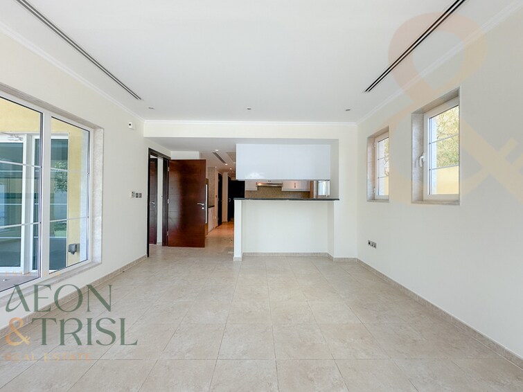  Villa for Rent, Jumeirah Park, Dubai