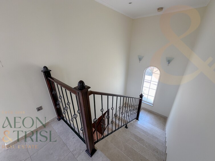  Villa for Rent, Jumeirah Park, Dubai