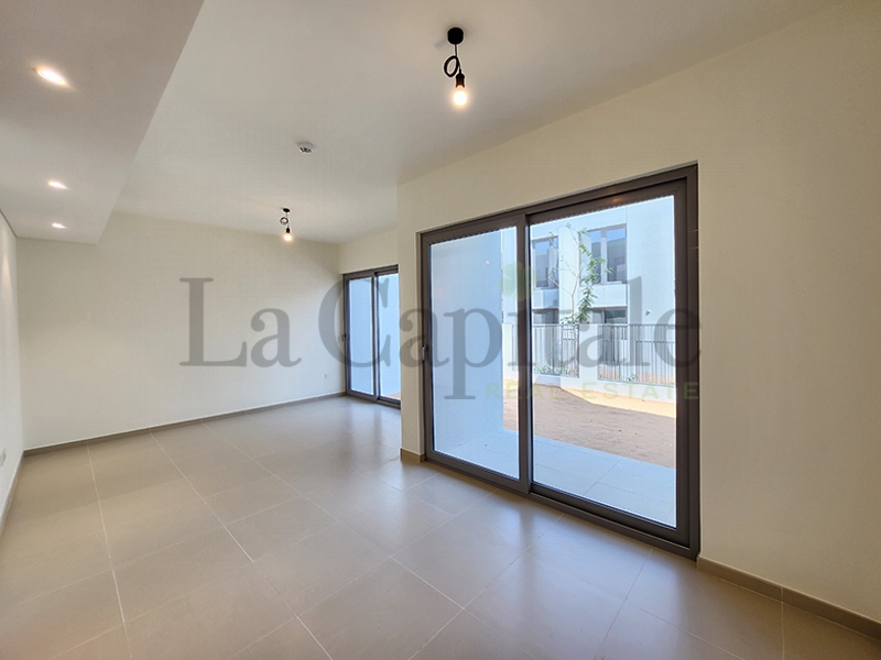 3 BR  Townhouse For Rent in Tilal Al Ghaf, Dubai - 6648546
